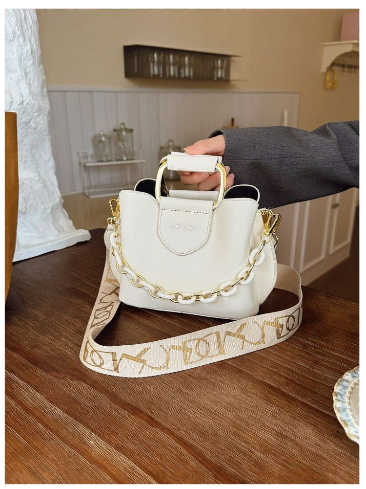 12 الف بس🥹🌸😎😂وين تحصلوه گولولي ! 
التوصيل 5 لكافة العراق


**إذا كنت صاحب هذا الإعلان وتريد حذفه لأي سبب، رجاءا أرسل رسالة إلى الدعم الفني**