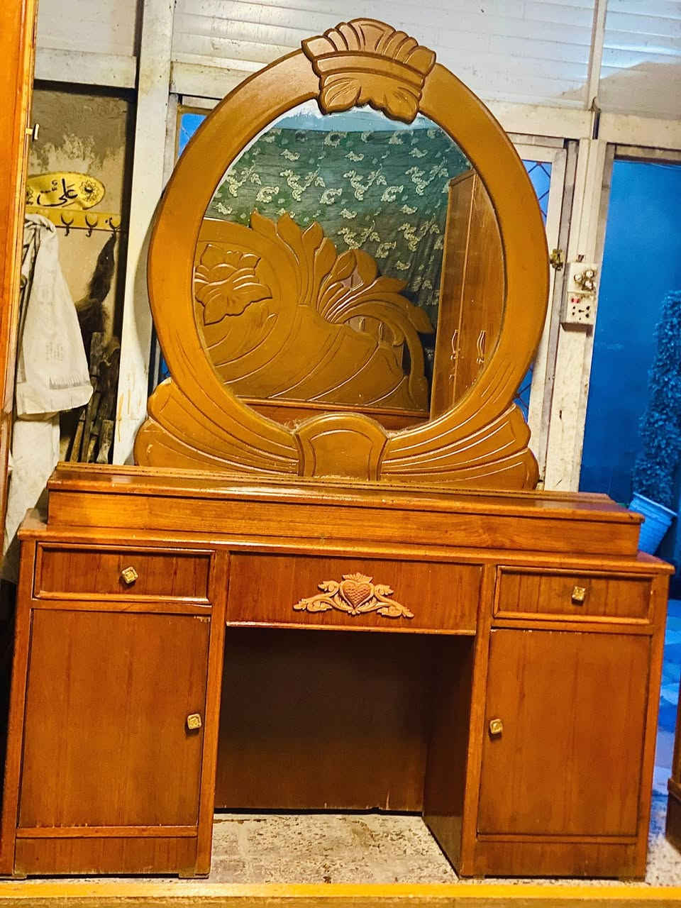 غـرفه ام سـته تزكـام ثقـيل
كنتـور صاج داخـل وخـارج الضهـر جرجوبه
ونضيـفه جداً
التـواصـل ع رقـم 📞 
مكـان كفـل َ 📍 
***********
السعـر 600
