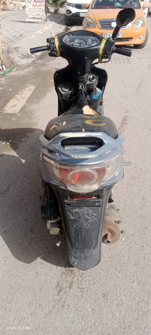 جي فور للبيع السعر ٢٥٠ والاتصال على الرقم ***********
