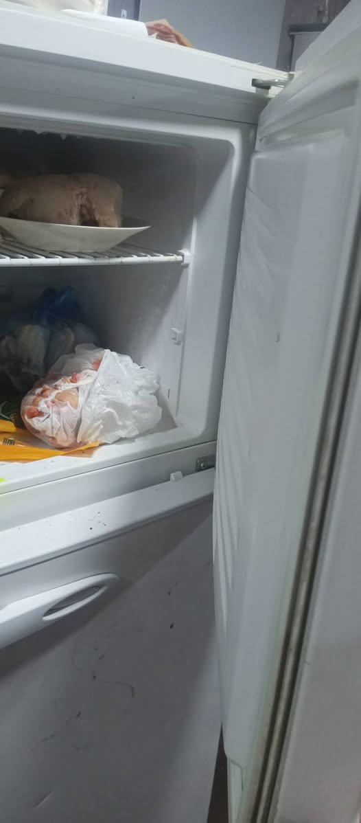 البيع شرط الفحص السعر ١٢٥
***********
@إشارة
