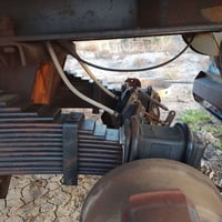 قطع غيار سيارات • سيارات