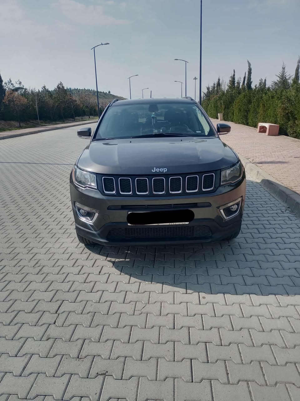 كومباس 2020 Limited
لمتدد فول مواصفات
سيارة بدون ضرر بدون صبغ بس دعامية 
رقم سليمانية سنوية جديدة 2030 
تحويل ثاني يوم 
كير محرك بشرط مامفتوح 
رقم شاصي موجود 

سعر 135
مكاني سليمانية 
***********
***********
