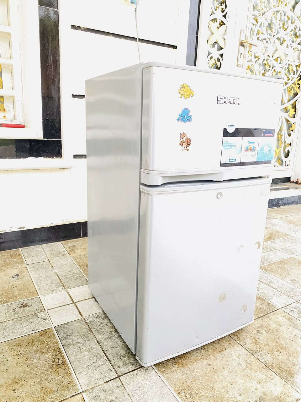 للبيع ثلاجة حجم صغير 8 قدم مكتبيه مستعملة ونظيفه شغاله وتجميده فول علئ الفحص وضمان سنه ماداخله تصليح ابد_محاويل _بعلوان


**إذا كنت صاحب هذا الإعلان وتريد حذفه لأي سبب، رجاءا أرسل رسالة إلى الدعم الفني**