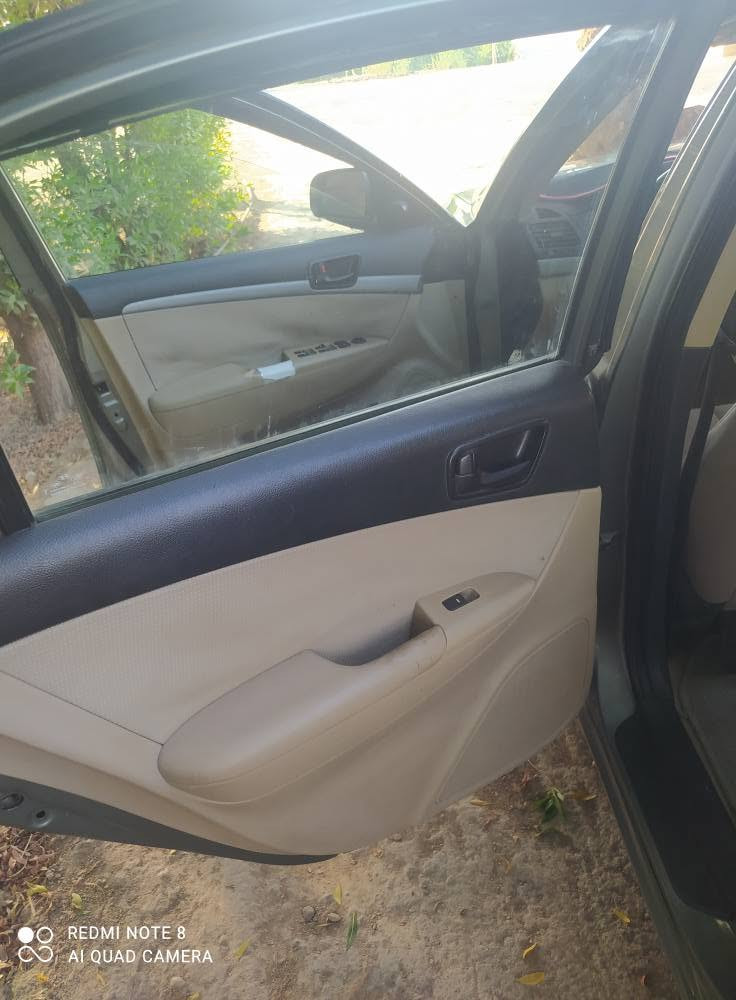 سوناتا 2010واردامريكي تبريد حداديه تخم تاير جديد بيها ثلاثة قطع الجاملغ والبنيد مبدلات 
والجاملغ الخلفي رقم بغداد انكليزي 2400
كير مكينه بلاد جديد  مكانها بابل *********** حلة, بابل

