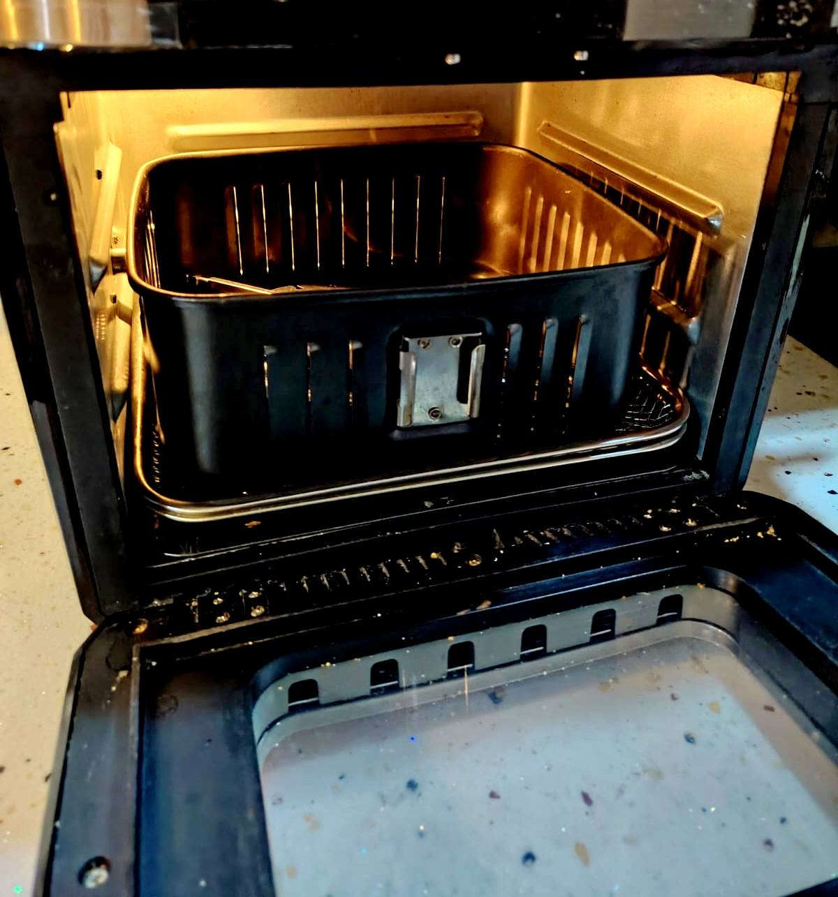 مغسله كلش نظيفه هيه والخلاط اصلي ثقيل
سعره 25 الف
قلايه ماركة cook maxx
حجم 12 لتر
السعر 30 الف
العنوان ساحة الاندلس شارع النظال
*********** واتس
