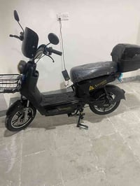 ماطور كهربائي • ٥ بطاريات • سرعة ٥٥