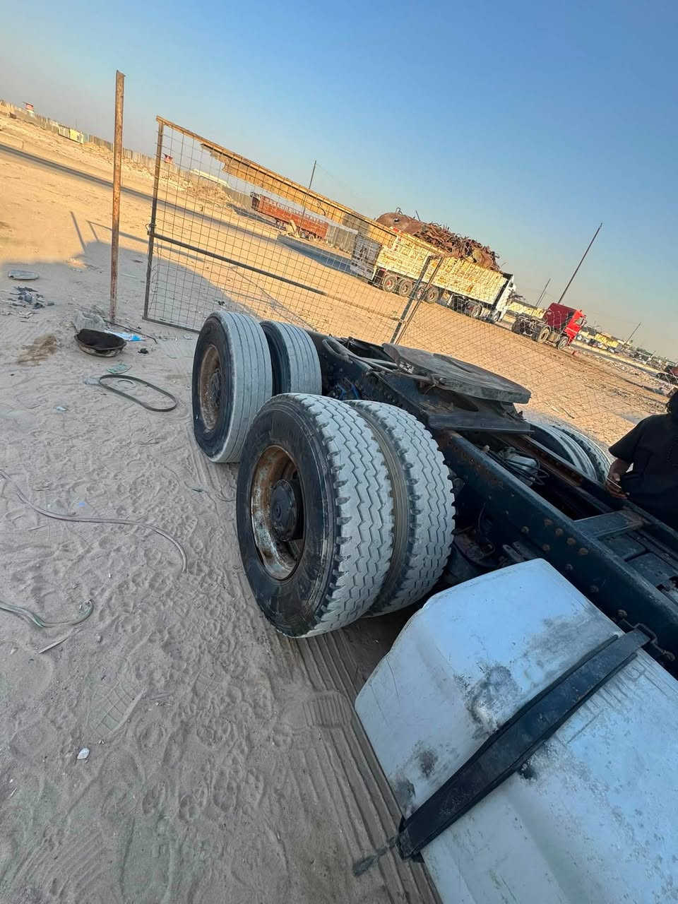 مان البيع مجموعه جيف جوبلس رقم واسط سياره حلوه بس عيزه ترتيبات تبريد شقال  سعره 120 بيه مجال بسيط رقمي ***********
