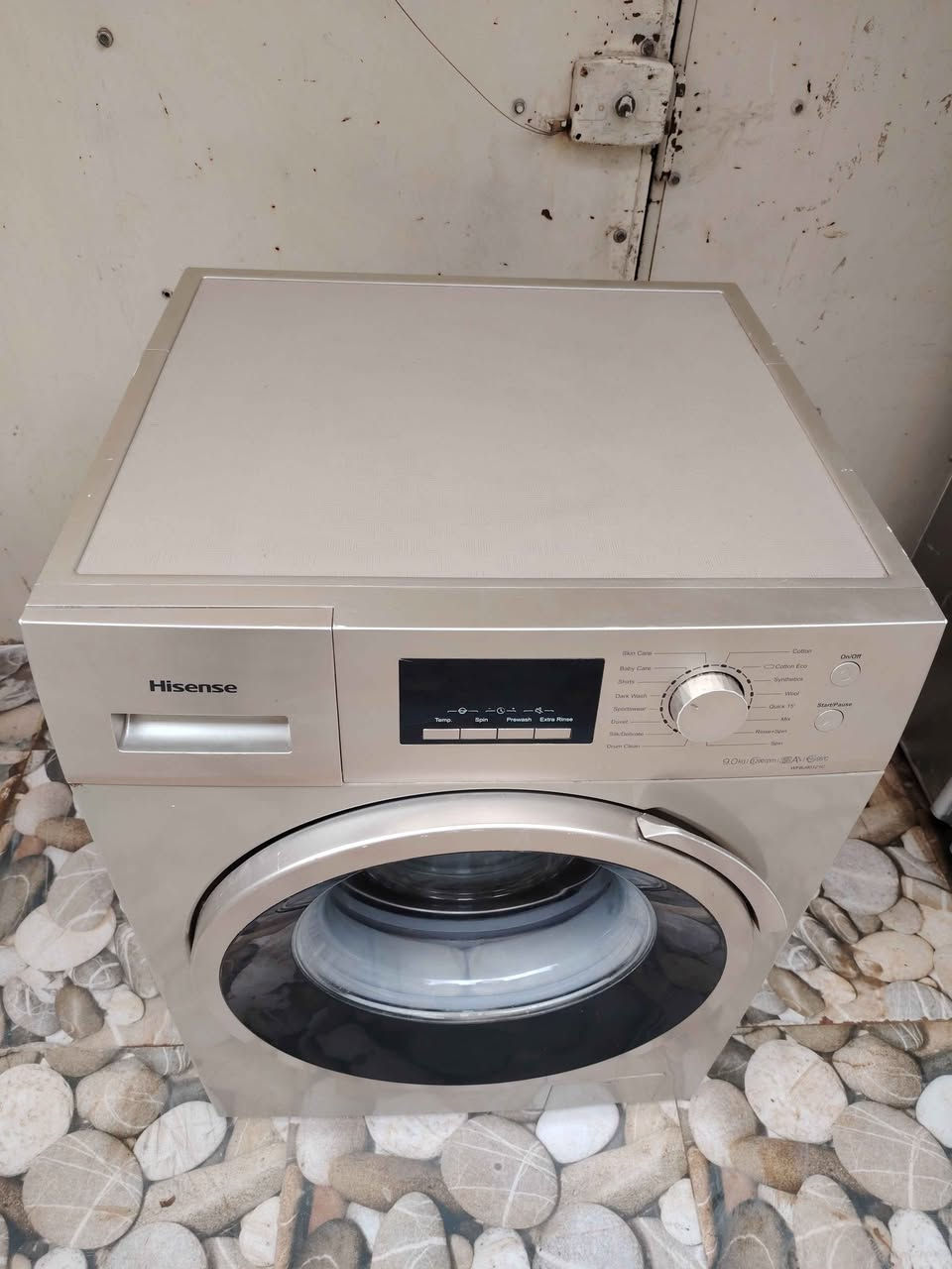 غساله اوتوماتيك نظيفه جدا النوعيه هايسنس الحجم 9كيلو السعر 200
للاستفسار *********** موصل, نينوى
