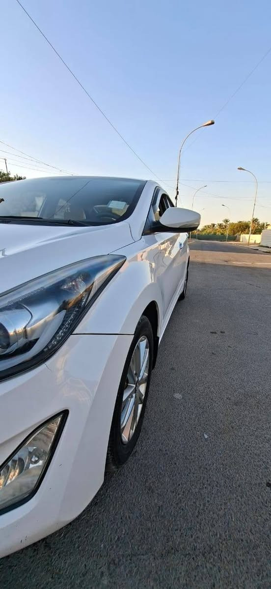 للبيع إلنترا موديل 15 خليجيه رقم ديالي سياره جاهزه مابيها اي نقص ما بيها صبغ ربع بنيد فقط أثر طخه عندي صور قبل الصبغ ''''السعر ١٢٠ وبيها مجال.  مكان السيارةصلاح الدين بلد '''***********
