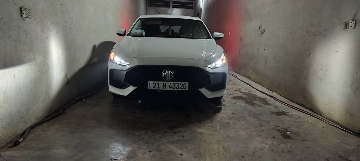 امجی گیڕعادی مودیڵ 2025 بۆیاخ تەنک 6هە زار ڕۆشتووە نوقتە ی پیوە نیە بە رگە کوشن و گاعی قالب ی بو دانڕاوە نڕخی 103 گە ڵا شوین ڕانیە ***********
