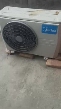 سبلت جداري • ١ طن • مكيف