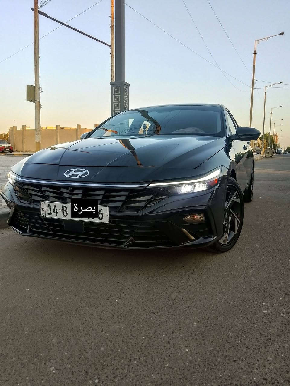 النترا 24 بصرة حرة وارد امريكي محرك 2,0 دوش فول مواصفات رادار محيطي 360د شاشة متصل دجتال 3 وضعيات قيادة ذاتية لايت ثلاث عدسات بصمة ترحيب وتشغيل عن بعد ويل كب كروم 17بيها  قطعتين تبديل بنيد وجاملغ والفخذة مصلحة السعر 140 العنوان كرمة علي ***********
