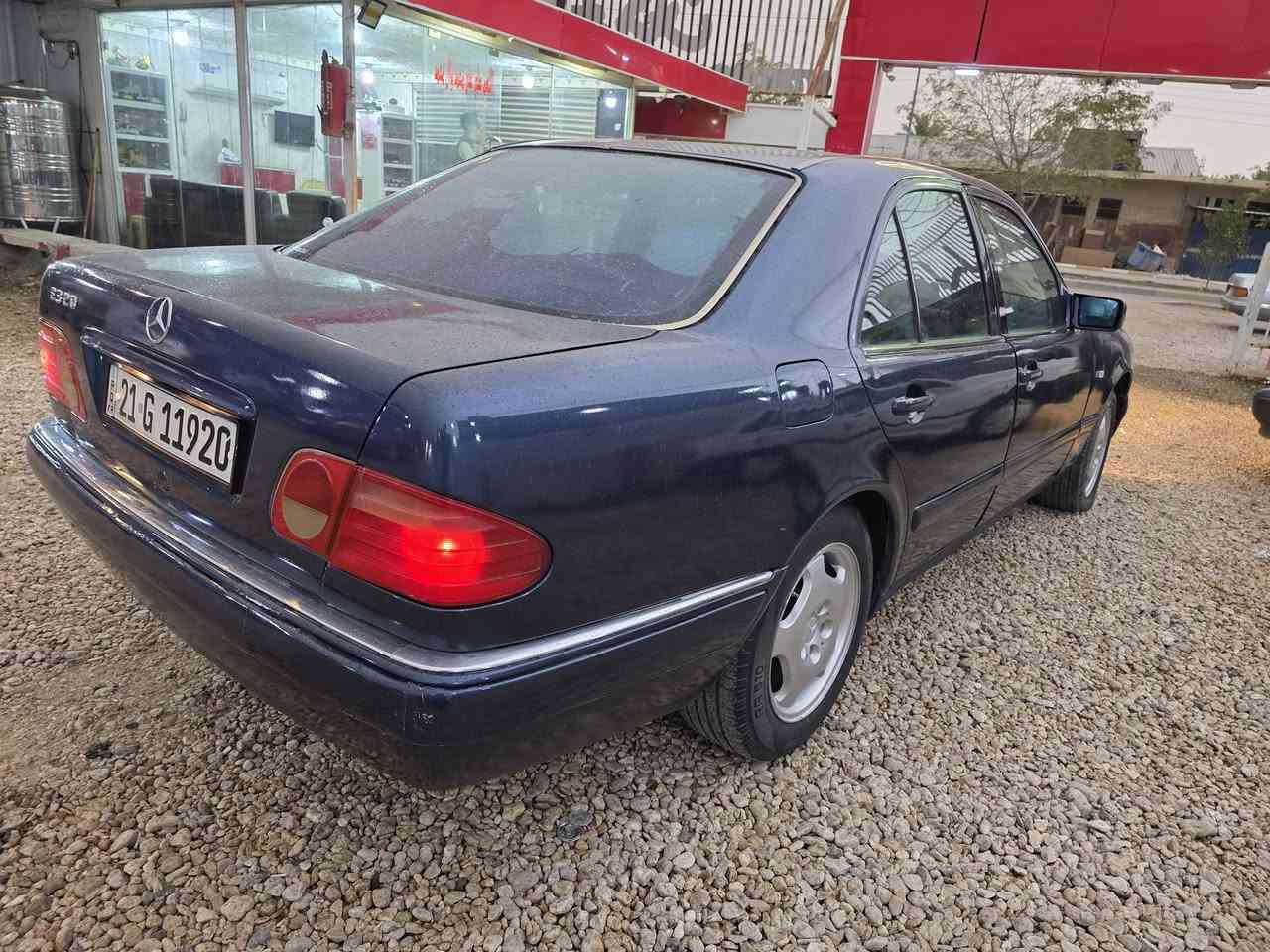 مرسيدس ام عيون موديل ١٩٩٥  رقم دولي تحويل مباشر محرك خراطيم صبغ عام للجماهير سياره جاهزه مكاني كربلاء العطيشي السعر ٦٨ وبيه مجال بيع او مراوس حسب القناعه موبايل ***********
