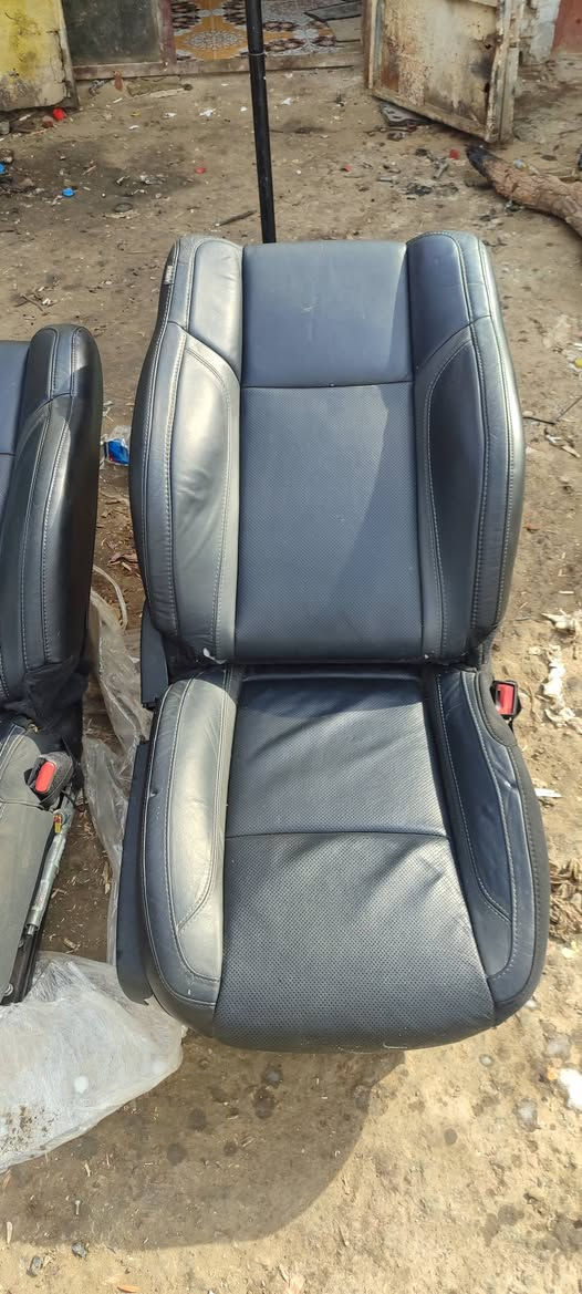 كشنات فول تدفئه تبريد حضن للبيع السفسار اتصل *********** المكان ناصرية قضاء قلعة سكر
