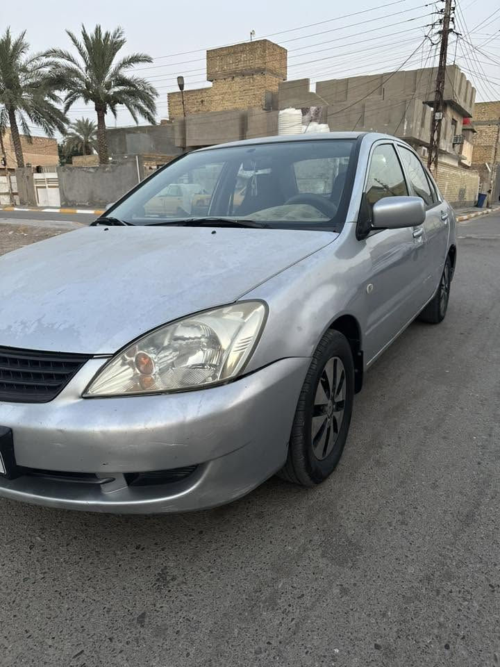 السلام عليكم لانسر 2010
خليجي بدون ضربه او صبغ بيهه طخات بسيطه
كير محرك جدد 
تبريد ثلج 
صدر امامي خلفي جديد 
تخم تاير جديد 
مكان السياره بغداد 
السعر 75 ورقه
للاستفسار ***********
