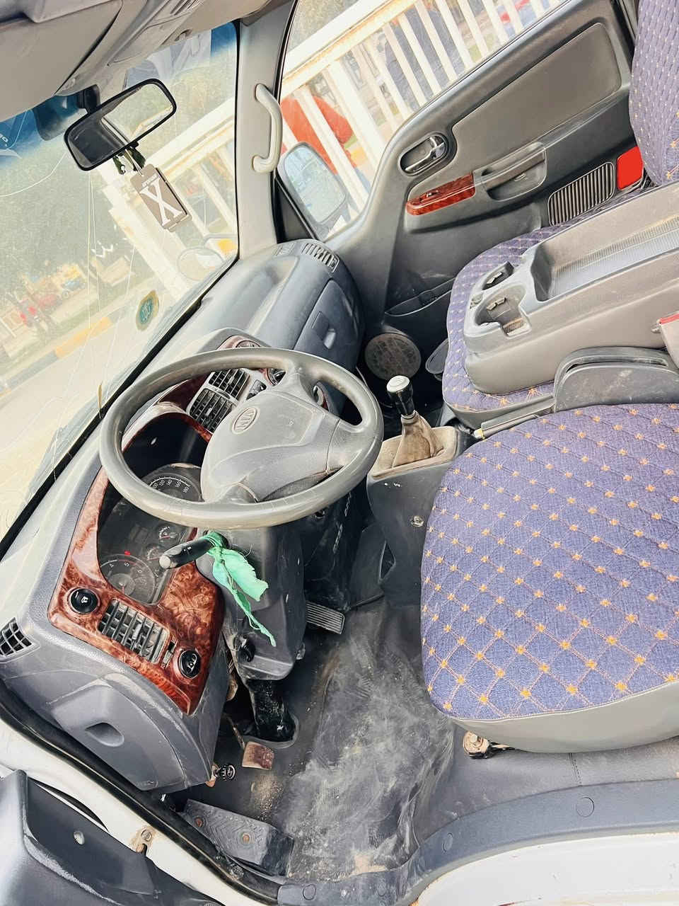 كيه دبل للبيع موديل ٢٠٠٨ رقم بابل سياره بلاديه مكينه محوره ٢٧٠٠ مكانه كربلاء طوريج سعره ٩٥ وبيه مجال الشراي يتصل ***********
