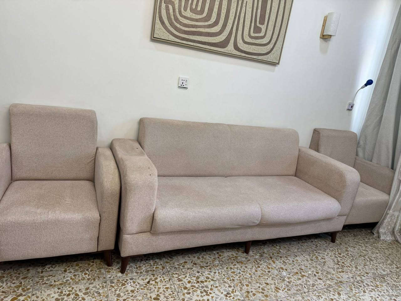 السلام عليكم تخم عراقي شغل مفول ومكفول جديد السعر 250 وبي مجال العنوان بغداد حي العامل  ***********
