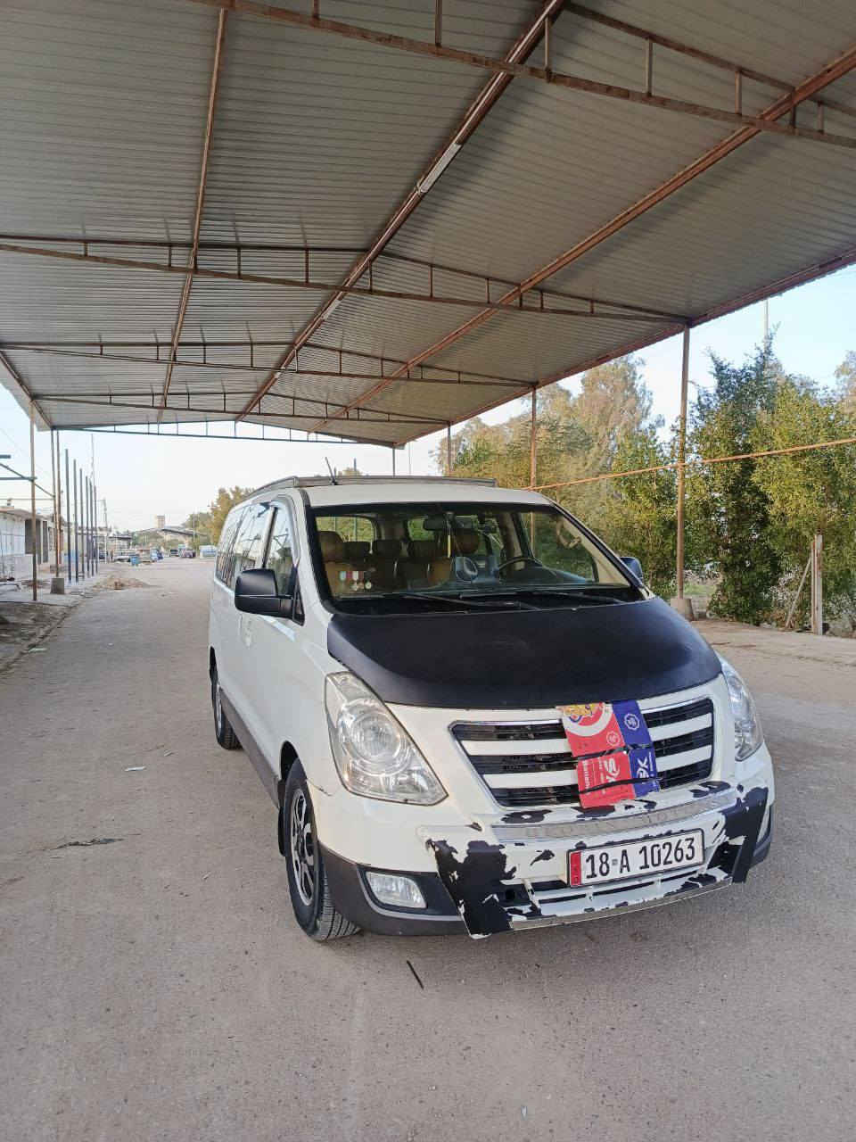 السلام عليكم
ستاركس موديل 2012 مفتوح محور مسكر سبلاين12 قبق اسود بلادي   رقم بابل انكليزي بأسمي مداور ثاني يوم مكفولة. مكينة كارتون كير جديد تخم تاير جديد حداديه جديدة  تبريد تدفئة شغالة كله كفالة 
 الشراي يتصل وبي خير ويدلل 
***********
***********
