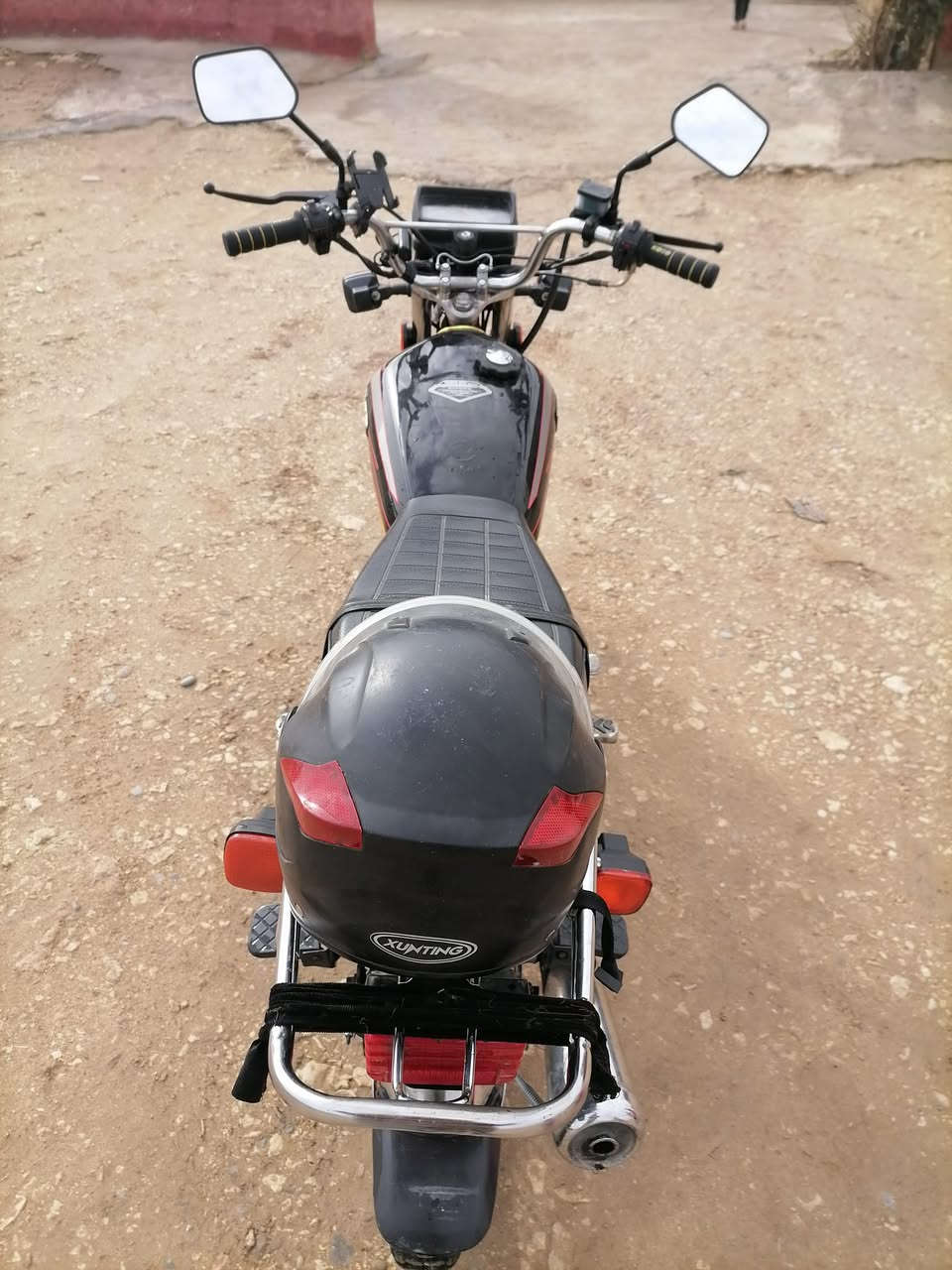 السلام عليكم ماطور نضيف مثل ما موضح بصوره 5گير رقم نينوى شرط التحويل موديل ٢٠٢٠ السعر مليون و٦٥٠ ***********
