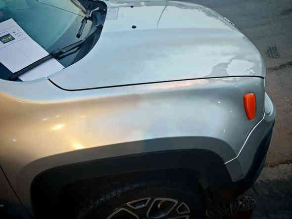 جيب رينيكيد ليمتد 2018 دفع رباعي رقم أربيل، تحويل ثاني يوم

بسم الله، للبيع سيارتي الخاصة، جيب رينيجيد موديل 2018، فئة ليمتد (أفخم فئة) وبمواصفات الفل الكامل.

✅ مواصفات السيارة:

وارد أمريكي، ماشية 109 ألف كم.

دفع رباعي يعني سيارة صالون وطرق وعره بنفس الوقت.

فتحة سقف بانوراما كبيرة.

تشغيل عن بعد .

كشنات جلد تدفئة، وشاشة كبيرة تدعم كل التطبيقات (كار بلاي وأندرويد).

المحرك: 2.4، والكير (ناقل الحركة) 9 نمر، قوية.

التبريد ثلج ومكفول، ما بيها أي نقص.

🔧 حالة السيارة والأمان: 

الحالة العامة: السيارة نظيفة جداً، وما تحتاج أي صيانة حالياً.

الصيانات الأخيرة كلها مسويها: مبدل تخم تايرات جديد، وبطارية جديدة، وصيانه منظومة احتراق كاملة ، شغل وامشي بيها.

الضرر (القديم): جاملغ أمامي مال بصف سايق وربع بنيد فقط، و بيها طخة خفيفة. الإيرباك سليم ومضمون. لا واصل شاصي ولا دواخل 

📄 أوراقها وسعرها:

السنوية باسمي والتحويل ثاني يوم، تخلص من مشكلة الوكالة.

الرقم: أربيل، ومكان السيارة ببغداد.

السعر المطلوب: 13,500 دولار (ثلاثة عشرة ألف وخمسمائة دولار).

المجال: للتفاوض بعد المعاينة والفحص.

للاستفسار، الاتصال على: 📞 ***********
