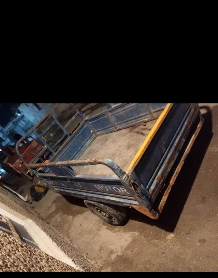 سلام عليكم ستوته البيع اورق 2014بيه الحيم بل ركبه تقويه بجت بدون مكينه بدي مكفول(الخص مقفول) مكلف بل نشر رقم الوالد***********
