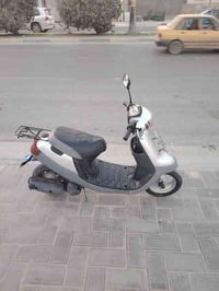 دراجه بطه مكينه منغولي اكفلك مكينه جديده  للبيع رقم موبايل هاذه٠٧٨٠٠٨٠...