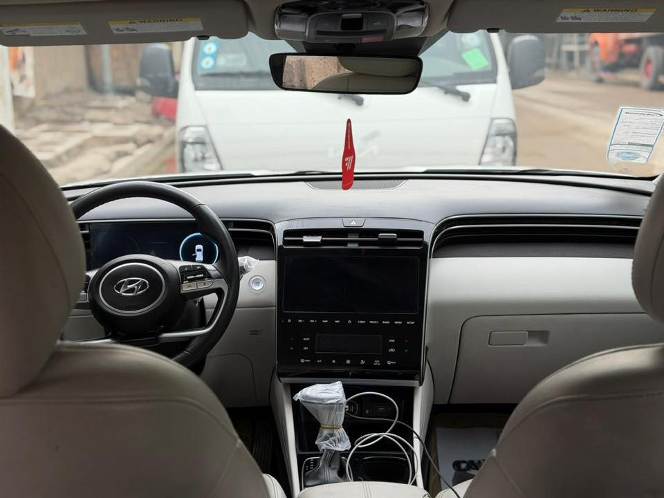 توسان موديل 24 للبيع وارد أمريكي الاستفسار الاتصال برقم 
‏***********
