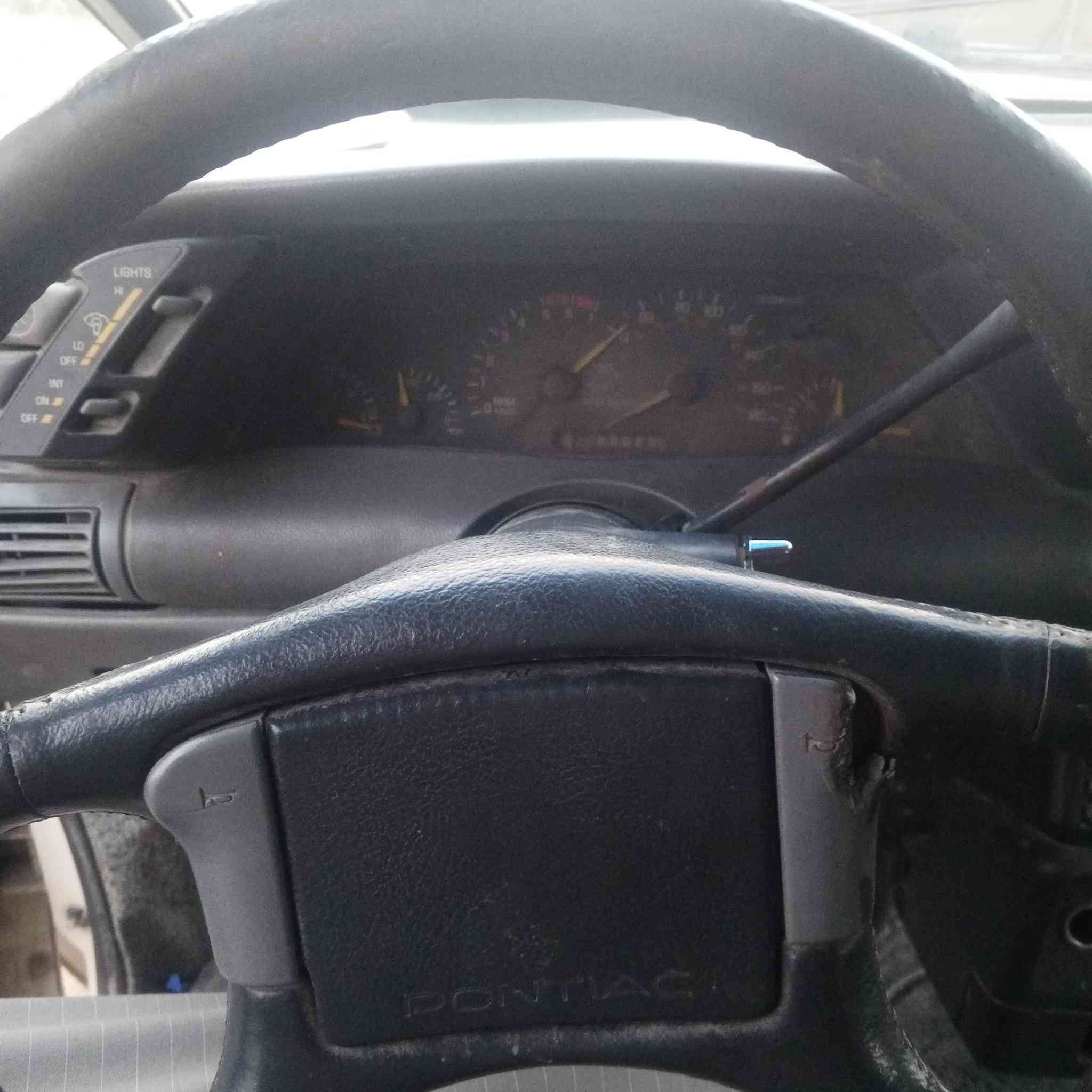 سياره نوع بونتياك امريكي بيع مستعجل سنويه ل28 السعر خاص رقم الهاتف ***********
