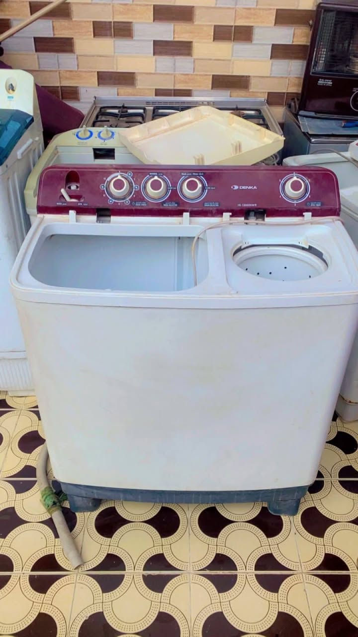 غراض للبيع كلشي وسعره اي استفسار الاتصال على الرقم ***********
