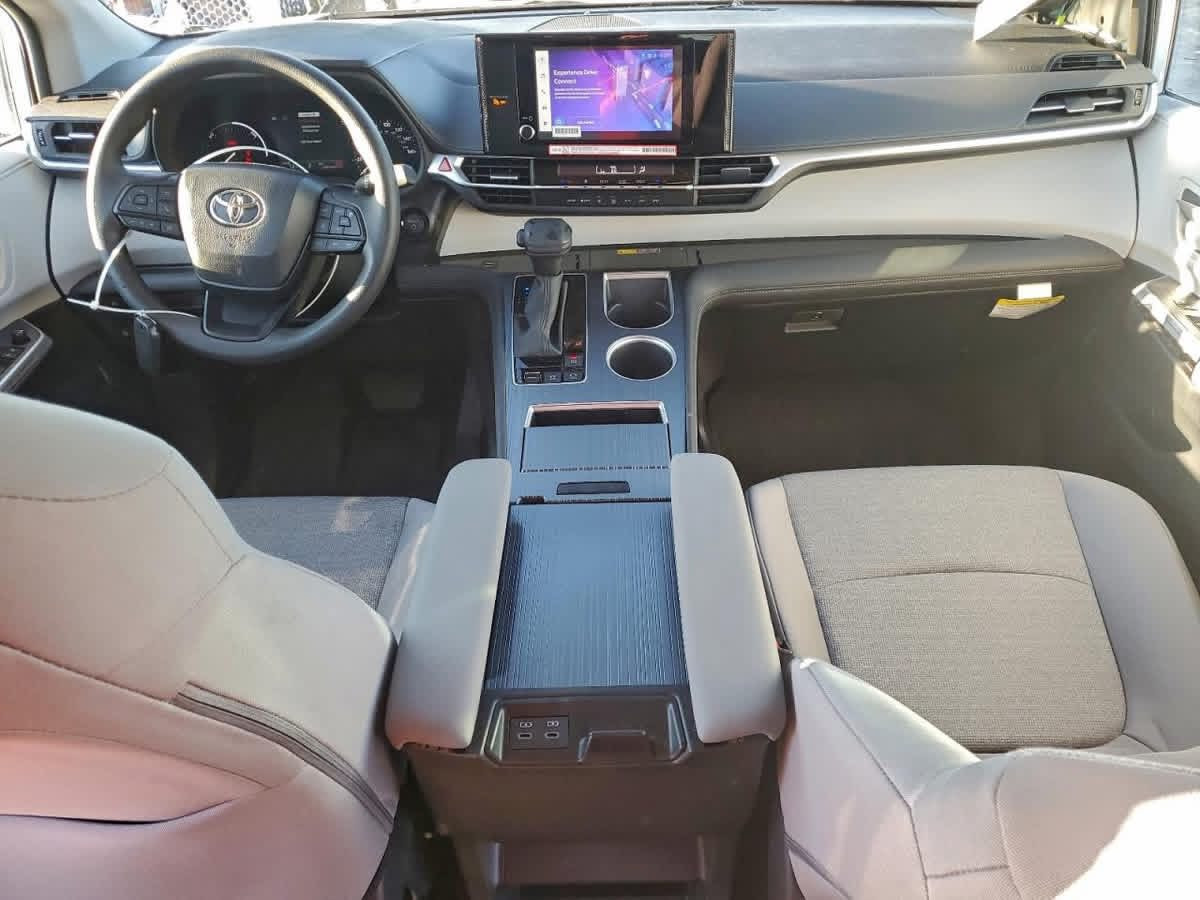 مزاد الإثنين 29-12-2025 
نوع السيارة : TOYOTA SIENNA LE 2025 
عداد المسافة : 2641 mi  
حجم المحرك: 4 سلندرHYBRID 2.5
ناقل الحركة : اوتوماتك
الضرر كما موضح بالصور
✅للمزايدة على السيارة الموجودة في المنشور يرجى الحضور الى مكتب الجزيرة في الساعة الخامسة عصرا.
عنوان المكتب : موصل - الفيصلية -قرب مديرية المرور 
أو الاتصال على الارقام التالية👇👇👇
       ***********  ........  ***********  
       ***********  ........  ***********
الفرع  الثاني:
 جنوب الموصل معرض الحاج خالد اللجي: ***********
