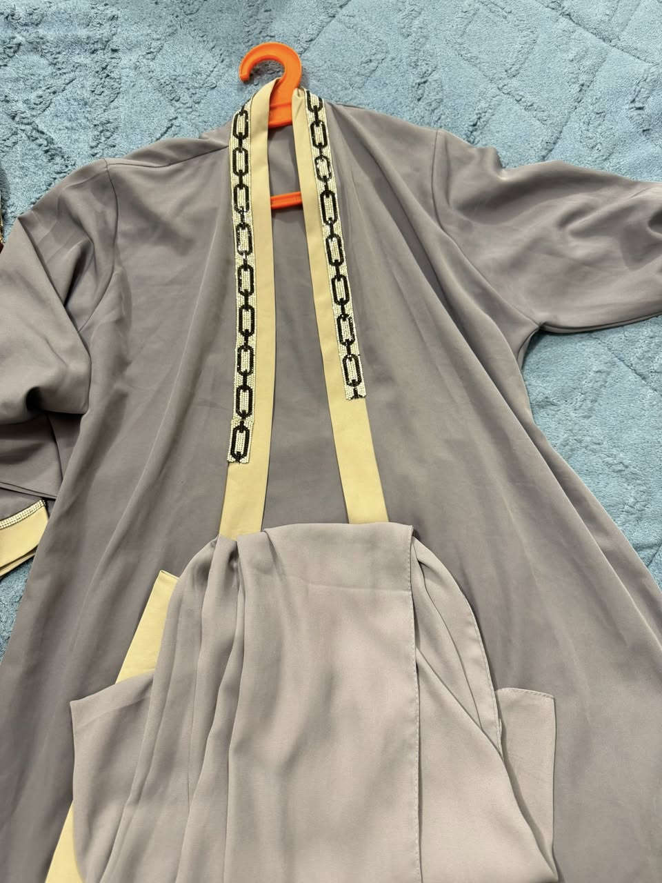 للبيع قيم واخذ نضيفات والله مابيهن شي بس البنيه جاي تبيعهن لان سمنت وصارن صغار


**إذا كنت صاحب هذا الإعلان وتريد حذفه لأي سبب، رجاءا أرسل رسالة إلى الدعم الفني**