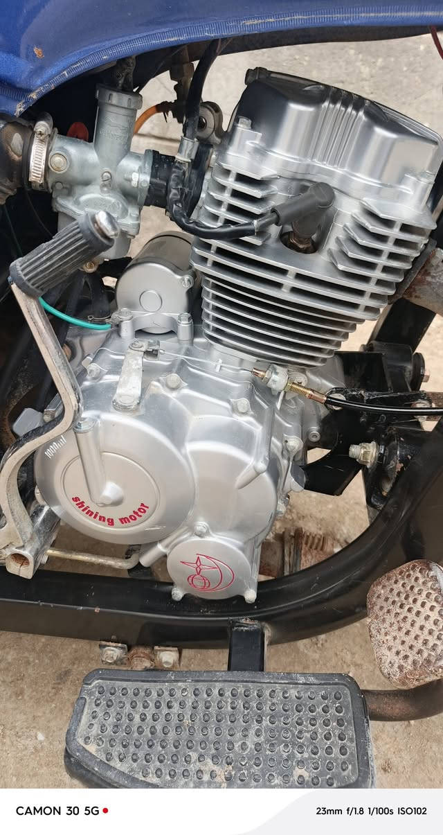 ستوته 2023 محرك ما مفتوح
رقم وسنويه وشغاله من كلشي 
مع دوشمه جلد 
المكان ... سوق الشيوخ 
للاستفسار والسعر 
***********
