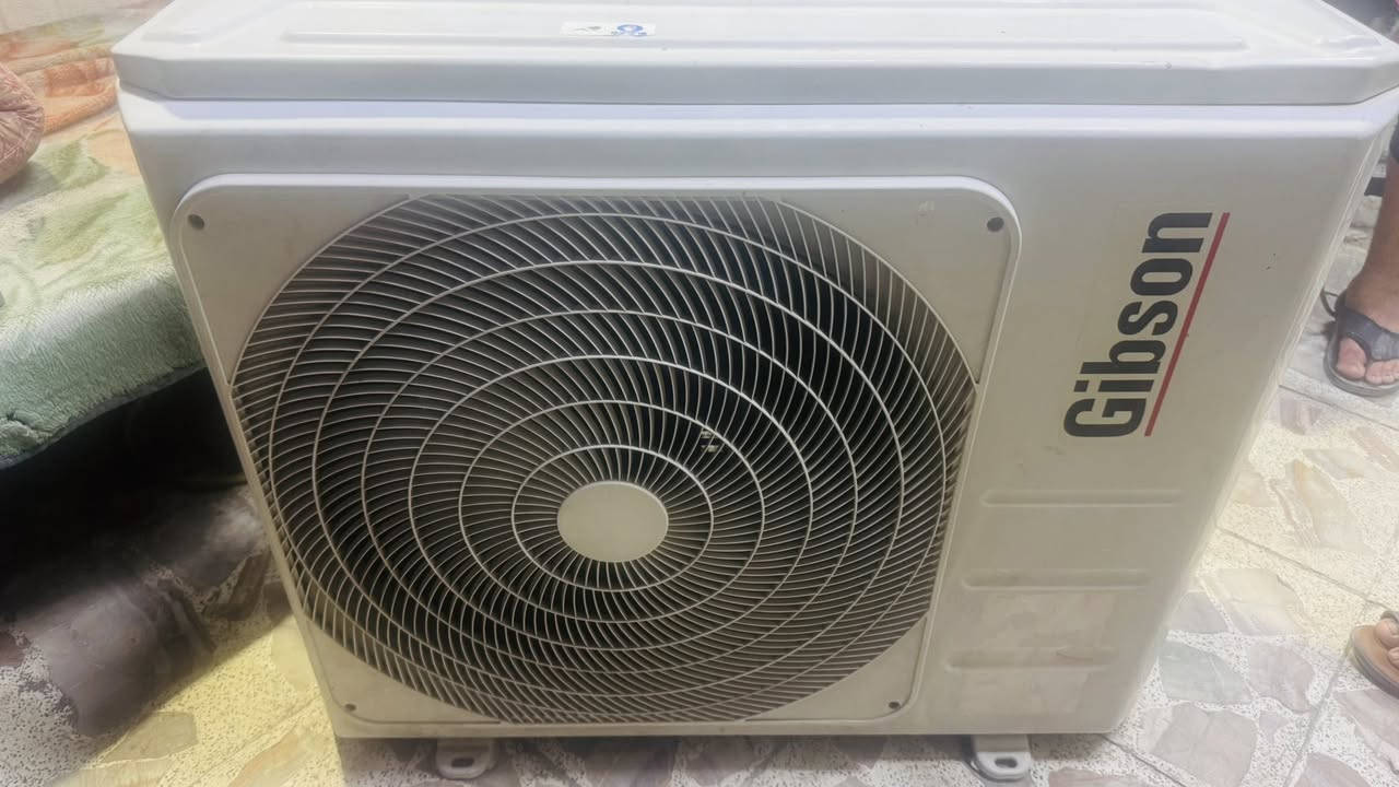 سبلت جبسون طنين وشويه كامل بواري او وايرات وريمون وبليته السعر 400 الف عنوان بغداد المشتل 
هاتف ***********
