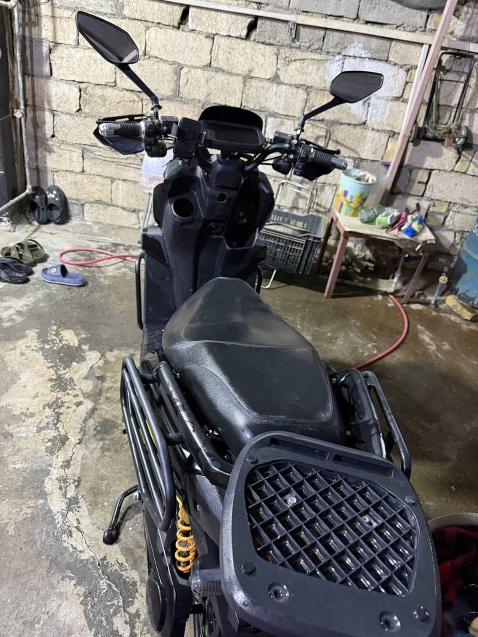 السلام عليكم للبيع فقط استخدام شهر دراجه اباجي مسطره ٦ بطاريات فول الفول زلغ واحد مابيها شرط فول 
عنوان بغداد الدورة ١١٠٠مليون ومية 
التواصل ***********
