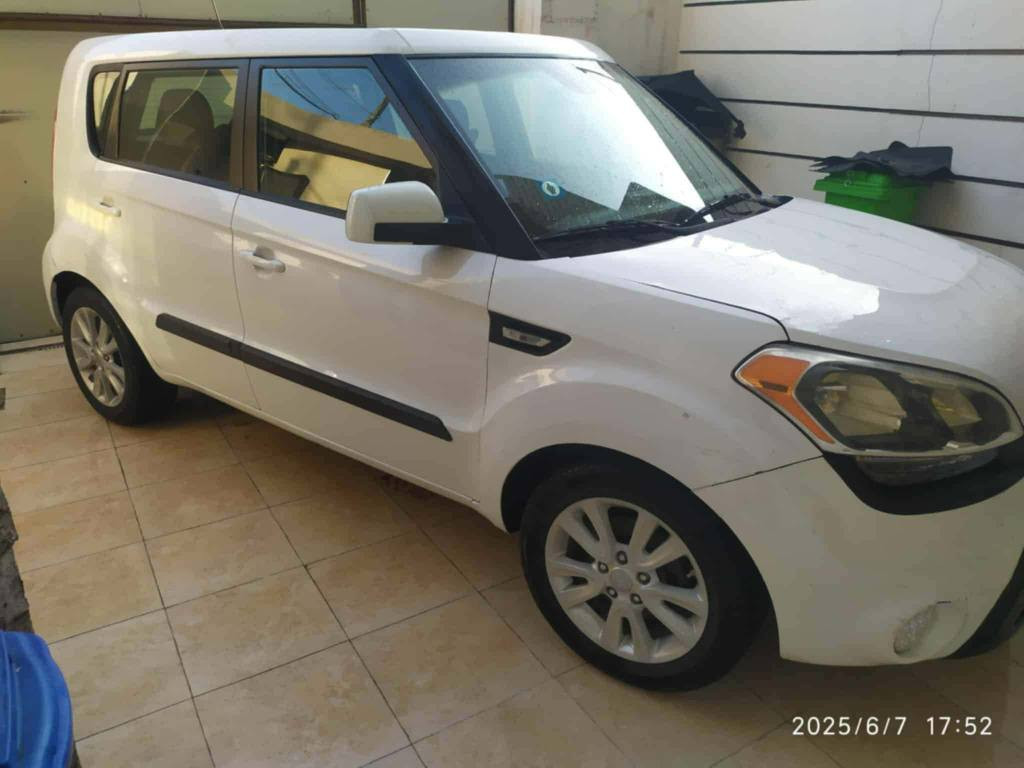 كيا صول موديل ١٣ رقم بابل بسمي 
وراد امريكي حادثها بس بارد فقط ب البنيد 
الباقي مكفوله كفاله عامه من كلشي 
مكينه 1600 مامفتوحه شرط السونار
كير مامفتوح 
حددايه جديده 
تبريد 
السياره جاهزه 
من كلشي حلة, بابل


**إذا كنت صاحب هذا الإعلان وتريد حذفه لأي سبب، رجاءا أرسل رسالة إلى الدعم الفني**