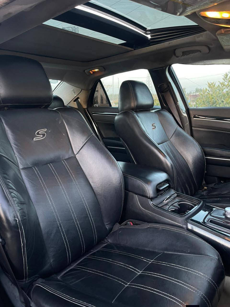 السلام عليكم اوباما موديل 22فول الفول..اس مكفوله من كلشي فقط جاملغ بارد رقم بغداد الجديد الدولي مكان السياره بغداد..180سعرها وبي مجال مستعجل على بيعتها ..***********.
