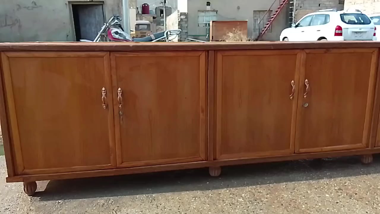 قيم وأخذ مستعجل على بيعته مكاني بالقاسم ***********
