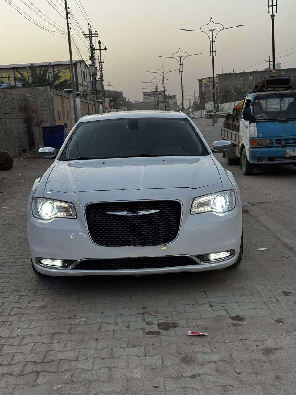 للبيع اوباما 2019 لمتد فول مواصفات وارد امريكي كلين تايتل السياره جديده بالكارتون ماشيه 61 الف حداديه جديده كير محرك جديد شرط برغي ما مفتوح بيهن رقم دهوك الدولي مكان السياره بصره للاستفسار اكثر ***********
