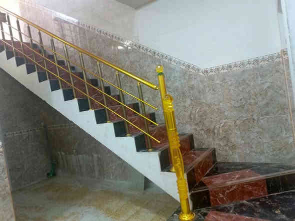 السلام عليكم بيت للإيجار في حي النداء المساحه ١٠٠
متر طابق واحد منطقه ال ٥٩
السعر ٣٠٠لف الإتصال ***********
