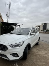 سيارة MG ZS 2024 فول مواصفات فئة LUX مواصفات1/1 بصمه هيتر كشنات بانورا...