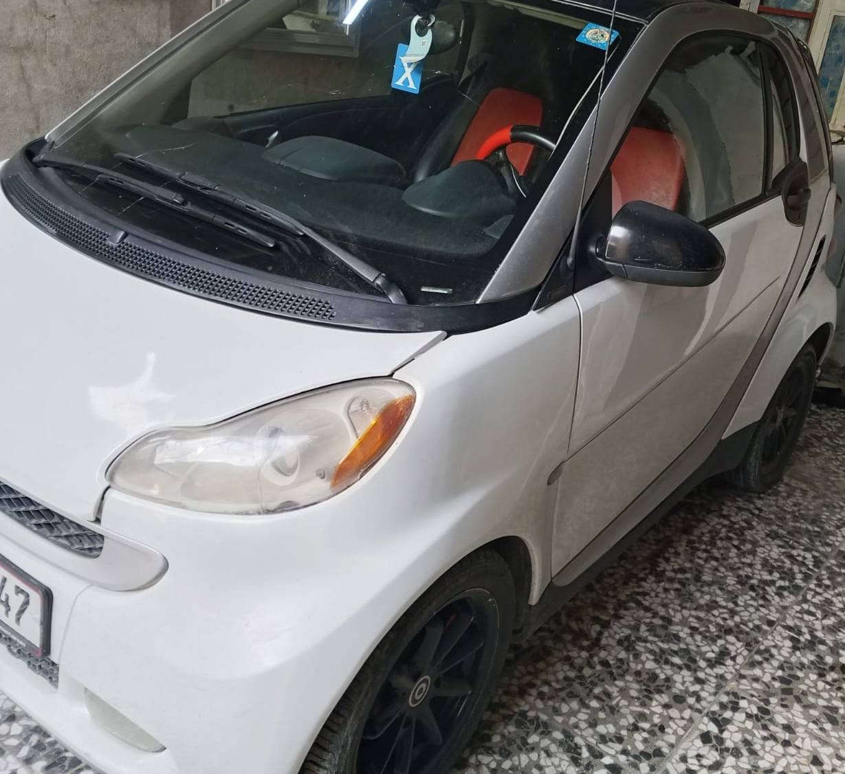 المارسدس 2010 سمارت
سيارة مكفولة كير اوت ماتيك

هزة جديدة مداور ثاني يوم مباشر عقد مروري
٣ سلندر بنزين عنوان حي أور 

رقم ***********

سعر ٤٨ بيها مجال
