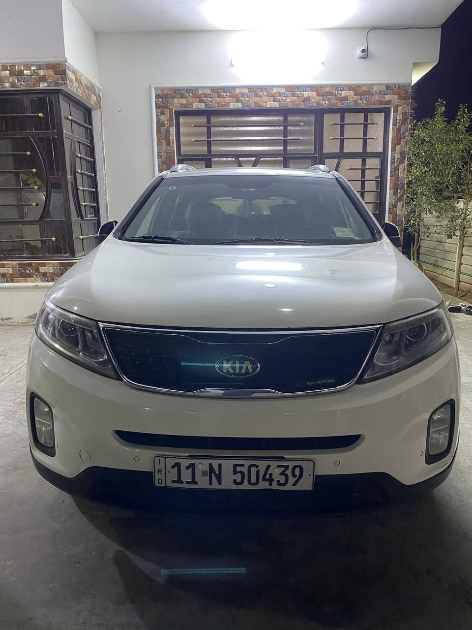 ﷽
سورنتو 2013 بيع مستعجل

160 وبي مجال

خليجي 6 سلندر / بغداد بـ إسمي

مواصفات عادية:

7 راكب

تبريد 3 قطع

حساسات امامي وخلفي

كاميرا

تحكم ستيرن 4 اتجاهات

بلوتوث

مايك

نظام ايكو اقتصادي

سايد بريك رجل

مري شفط

اشارة بالمراية

لد امامي 

كشاف اشارة

كير ومحرك جيد جداً

الضرر باب خلف الصدر رش (بدون داخل)

محرك مفتوح كازگيت ( ليس رواجز)

مكان بغداد / ابي غريب
***********
