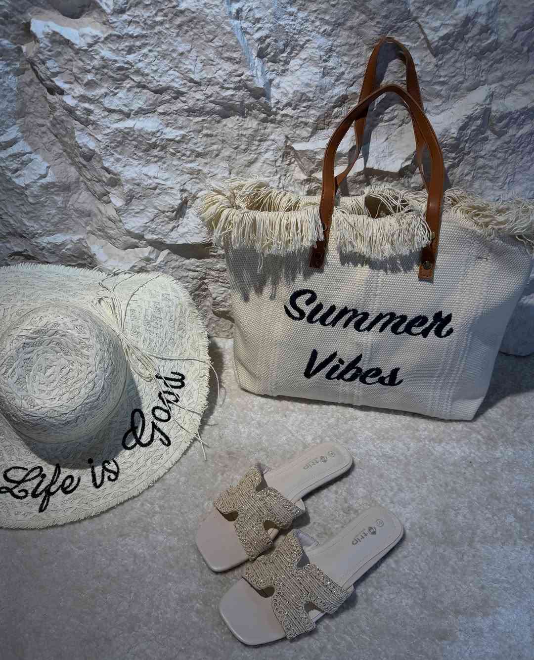 قبعة 👒 خوص 6 الاف ☘️
الحقيبة خوص بـ 8 الاف 👜 
سليبر خوص فلات 9 الاف 🔥 
توصـيل لكـل مناطق العـراق 5 آلاف فقط 

#إكسبلور #مزرعة #سليبر #قبعات #جنطه


**إذا كنت صاحب هذا الإعلان وتريد حذفه لأي سبب، رجاءا أرسل رسالة إلى الدعم الفني**