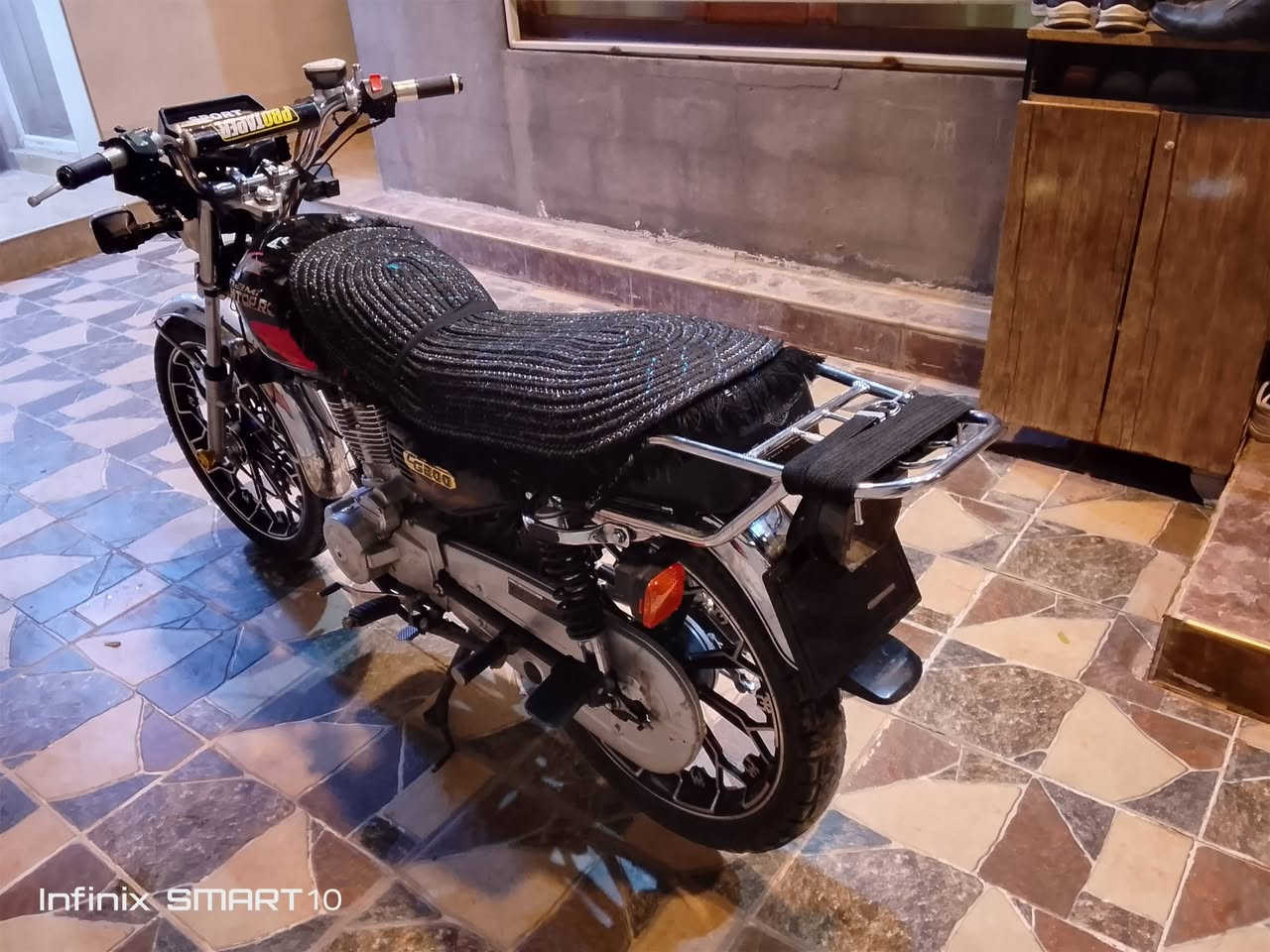 السلام عليكم ماطور نامي برو 24نضيف كامل كلة شغال ماناقصهة شي مكاني خانقين فقط مراوس 19 أو 20 بس نضيف***********
