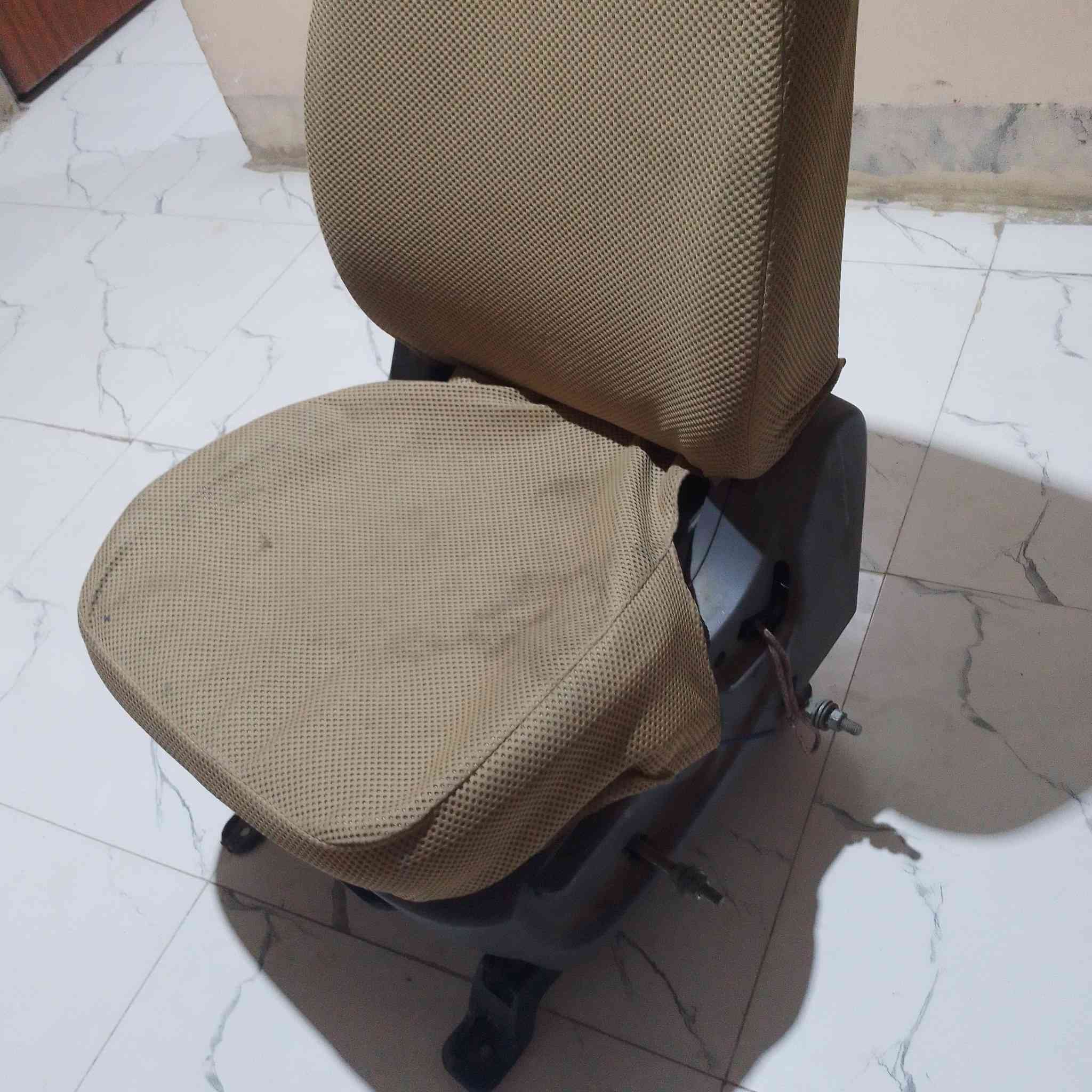 سلام عليكم كشن استاركس
يرهم اضافي للجنبي كامله براغيه بس شد
السعر 100


**إذا كنت صاحب هذا الإعلان وتريد حذفه لأي سبب، رجاءا أرسل رسالة إلى الدعم الفني**