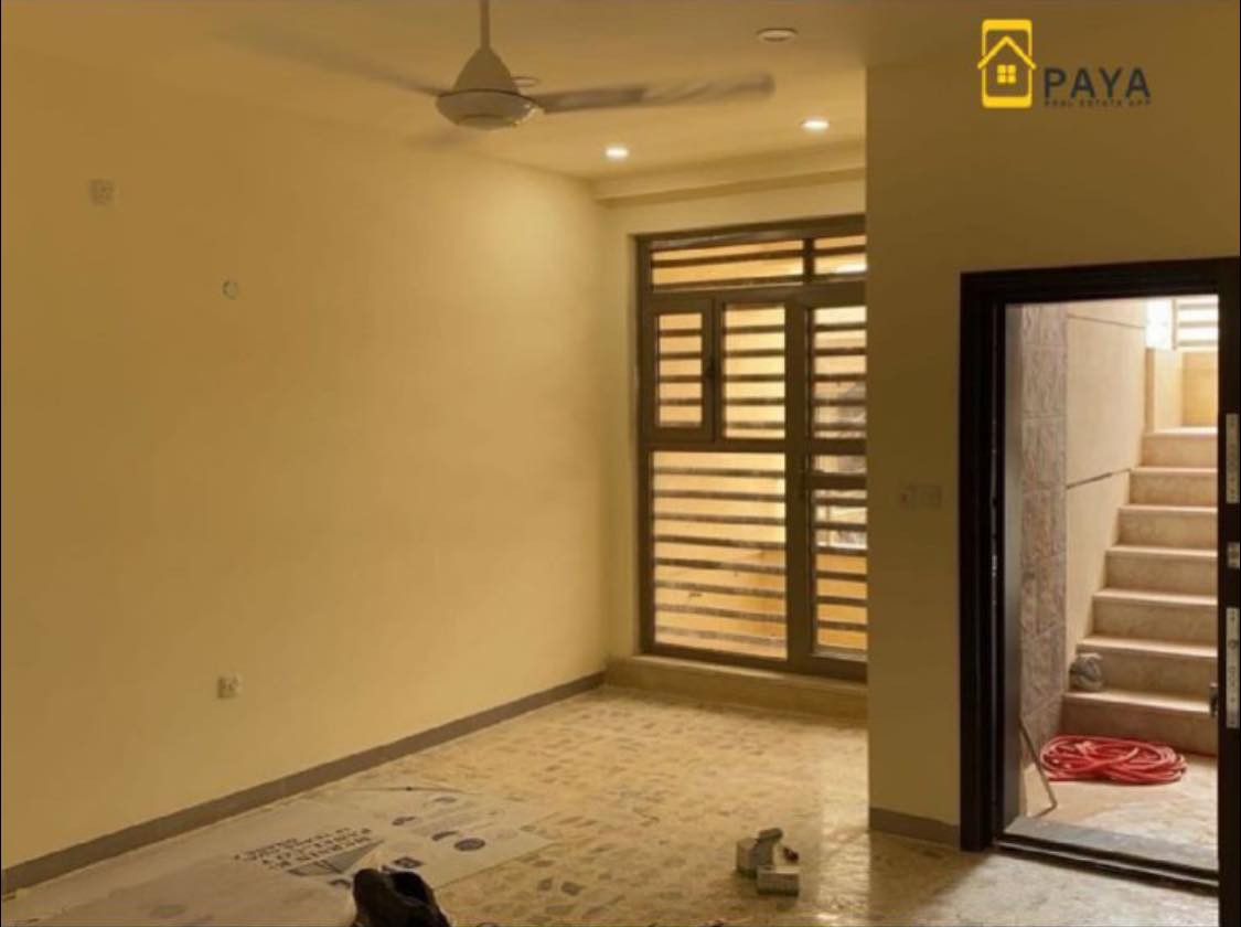 شقة للايجار في حي حطين مقابل مركز الاطباء
الفرع الثاني على يسره

مساحة 150م
شقة معزولة طابق ثالث
صالة
غرفتين نوم 2
مطبخ
خدمات 1
الشقة بناء حديث ونظيف

سعر الايجار الشهري/ 850 الف قابل للتفاوض
***********
