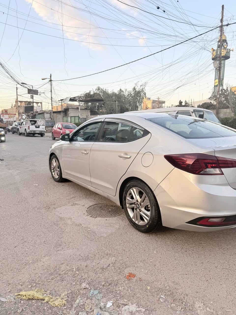 يالله 

                         من رخصت الادمن المحترم 

سلام عليكم 
النتره 2019 
محرك 2000 عله وضع الشركه لا تنقيص ولا تبخير  
كير ايتي 6 نمر عله وضع الشركه
موصفات 
رداد امامي 
رداد خلفي 
ردار جانبي ايمن وايسر 
توقف ذاتي 
تحديد مسار 
قفل سرعه 
سياره خير من الله مابيه نقص بس يرادله صبغ دعاميه اماميه 
حادثه بمريكه كدامك وبل عراق بيه جاملغ السايق مضروب بل باب مال بيت يعني السياره لا لغود ولا شواصي سياره حلوه وكاعده رقم بغداد بسمي 
تبريد بي ليك بصيط ينقص غازز شغال كلشي مابي بس كل فتره احطه شويه غازز 
معروضه ب 124 وبيه مجال لل طيبين 
مكاني بغداد تقاطع درويش 
رقمي ***********
