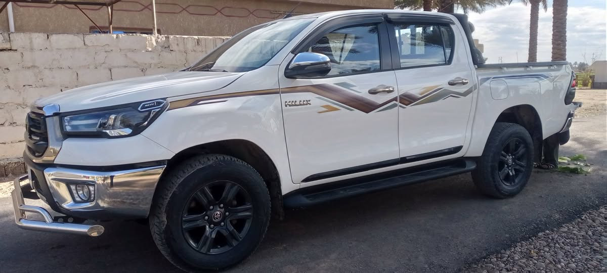 السلام عليكم للبيع بيكم فورويل 24 رقم بغداد كفاله عامه اوتوماتيك سياره جديده ***********
