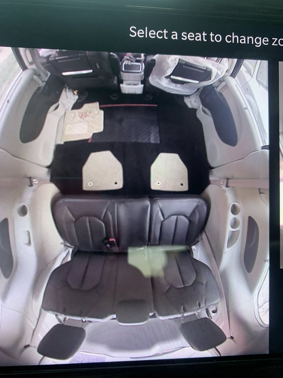 سلام عليكم 
كلايزلر باسيفيكا هايبرد بلك ان فول ماعدا الفتحه
رقم بغداد بسمي المكان بغداد 
5كامرات 360 درجه وكامره داخليه
شاشات بل كشنات
خاصيه الاصطفاف الذاتي
فتح البواب عن طريق التمرير
سيدي اقراص
تدفئه بل كشنات ولستيرن
كشنات كهرباء
المواصفات الباقيه معروفه

 موديل 21 الشكل الجديد
بدون ايرباك دعاميه اماميه و قبق صندوك فقط السعر 255 $  

***********
