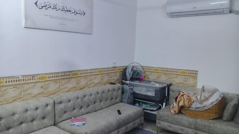 مشتمل للبيع بناء حديث يتكون من غرفتين وهول وملحقات في حي العامل محله ٢٠٨ زقاق ٧٢ رقم الدار ١١ مساحة المشتمل ٥٨ ونص للاستفسار الاتصال على الرقم 
***********
